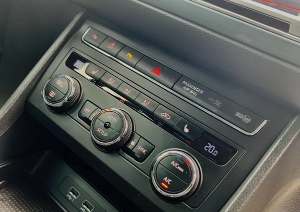 Seat Ateca cena 68900 przebieg: 155000, rok produkcji 2019 z Miłakowo małe 781
